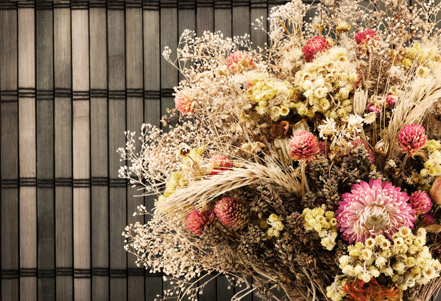 Hvordan tørke tørkede blomster